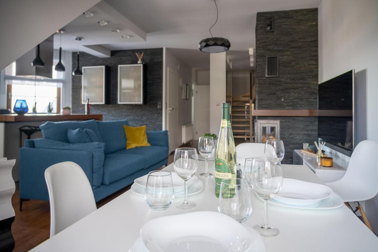 Trevilles Apartamenty Mountain View 스클라르스카포렘바 외부 사진